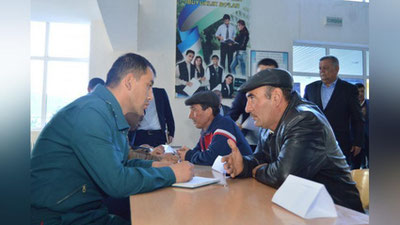 'Buxoro va Navoiy viloyatlarida sud-huquq masalalari bo`yicha ommaviy qabullar o`tkaziladi'ning rasmi