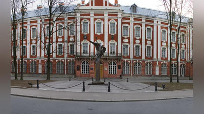 'Toshkent shahrida yana bir chet el universiteti filiali tashkil etiladi'ning rasmi