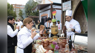 'Шушадаги биринчи халқаро пазандачилик фестивали Қорабоғда туризмни ривожлантиришга катта ҳисса қўшди'ning rasmi