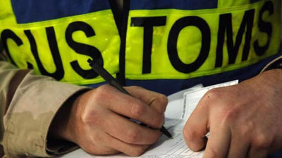 'Bojxona yig`imlari stavkalari 20 tadan 12 taga qisqartiriladi'ning rasmi