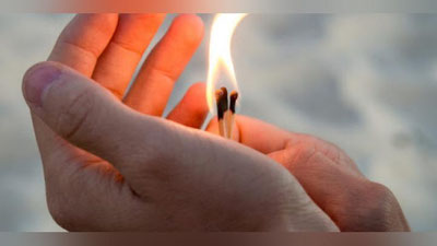 'Toshkentda fuqaro qarindoshining pasportini yoqib yubordi'ning rasmi