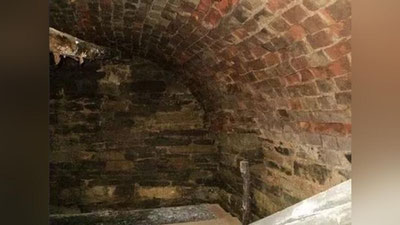 Изрображение 'В ЦЕНТРЕ ТАШКЕНТА НАШЛИ КЛАД СТОИМОСТЬЮ В $1 МЛН'