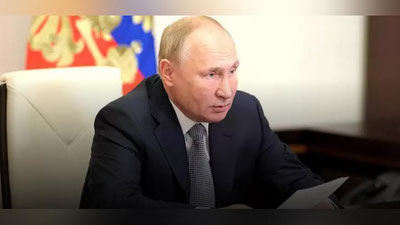 Изрображение 'Владимир Путин объявил нерабочими из-за COVID-19 дни с 30 октября по 7 ноября'