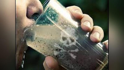 'Ёз чилласида кунига ўртача 2-3 литр сув ичиш лозим — ССВ'ning rasmi