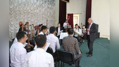 'Эндиликда мактаб битирувчилари камида битта чолғу асбобини ўрганган бўлиши шарт — Президент қарори'ning rasmi