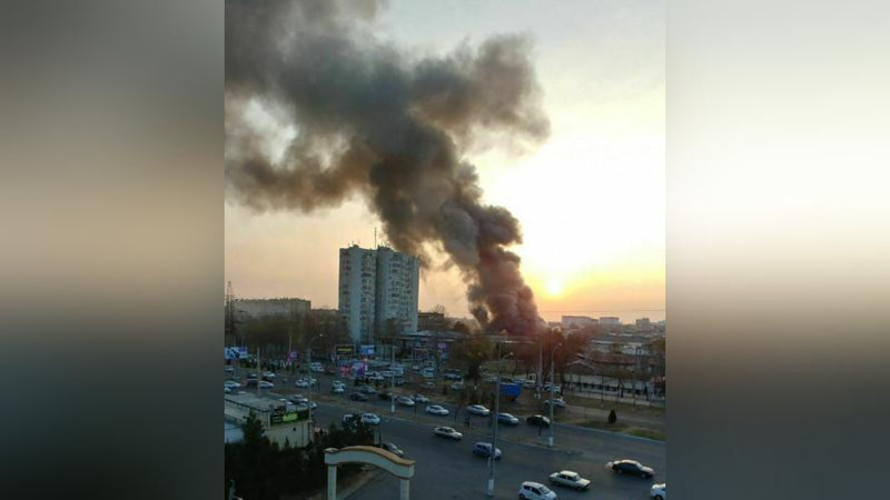 Изрображение 'МОРОЗНЫМ УТРОМ В ТАШКЕНТЕ ТУШИЛИ СРАЗУ НЕСКОЛЬКО ПОЖАРОВ'