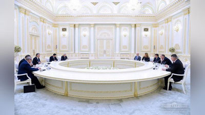 'Shavkat Mirziyoyev AQSh Kongressi delegasiyasini qabul qildi'ning rasmi