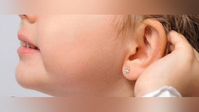 Изрображение 'В Денау школьница усыпила 4-летнюю девочку, чтобы снять с нее сережки'