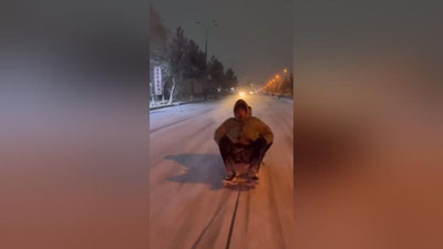 Изрображение 'В Андижане накажут водителя за опасные развлечения на зимней дороге (видео)'