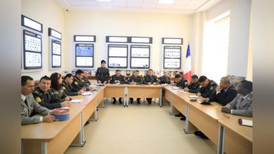 'Qurolli Kuchlar akademiyasiga Fransiya delegasiyasi tashrif buyurdi'ning rasmi