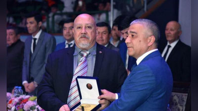 'Butunjahon yakka kurashlar va jang san`ati federasiyasi vise-prezident etib O`zbekiston vakili saylandi'ning rasmi