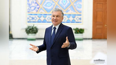 Изрображение 'Президент ознакомился с новыми проектами в сфере транспорта, энергетики и промышленности'