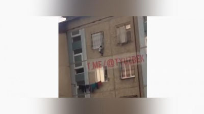 Изрображение 'В Ташкенте спасли падавшего с пятого этажа мальчика (видео, 18+)'