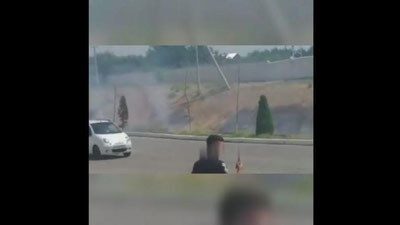 Изрображение 'В Андижане произошел пожар из-за выброшенного окурка (видео)'