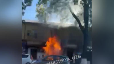 Изрображение 'В Ташкенте на улице Амира Темура горел магазин (видео)'