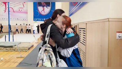 Изрображение 'Пример героизма: история узбекской гимнастки Насти Мирошниченко, сломавшей шею во время тренировки'