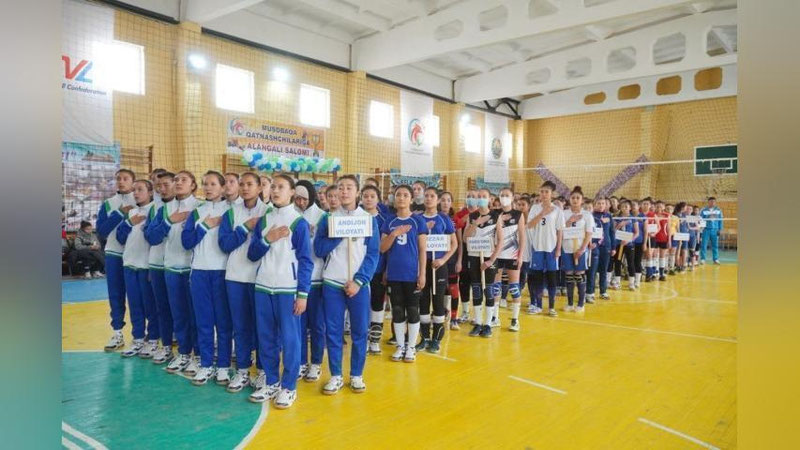 'Namanganda voleybol bo`yicha O`zbekiston chempionati boshlandi'ning rasmi