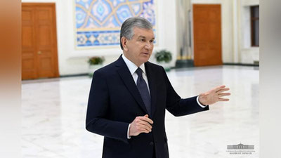 'Шавкат Мирзиёев жамоат транспортини ривожлантириш чора-тадбирлари бўйича тақдимот билан танишди (фото)'ning rasmi