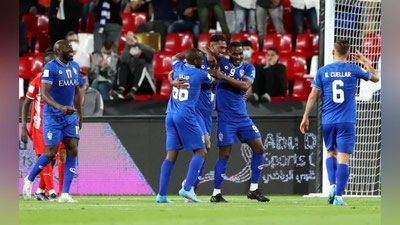 'Клублар ўртасида ЖЧ. ОЧЛ ғолиби ярим финалга йўлланма олди'ning rasmi