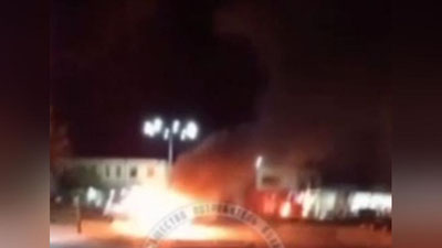 Изрображение 'В Бухарской области "Матиз" загорелся во время движения (видео)'