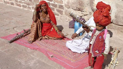 'Hindistonda noma`lum kasallik qurbonlari soni ortib bormoqda'ning rasmi