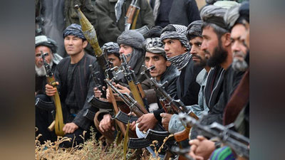 Изрображение 'СМИ: Талибы направят к границе с Таджикистаном и Узбекистаном 10 тысяч боевиков'