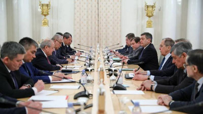Изрображение 'В Москве прошли переговоры глав МИД Узбекистана и России'
