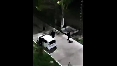 Изрображение 'Зачем группа людей разгуливала в Янгиюле с пневматическими винтовками: видео'