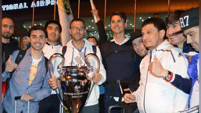 '"Real" murabbiylari Toshkentga etib kelishdi'ning rasmi