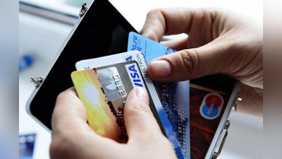 'Endilikda O`zbekistonga kelgan turistlar xorijiy valyuta kartalarida savdo qilishi mumkin'ning rasmi