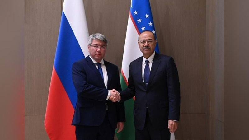 Изрображение 'Премьер-министр Узбекистана провел встречи с главами российских регионов'