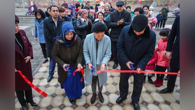'Endi bog`chalar turar-joy binolarining birinchi qavatida joylashadi'ning rasmi