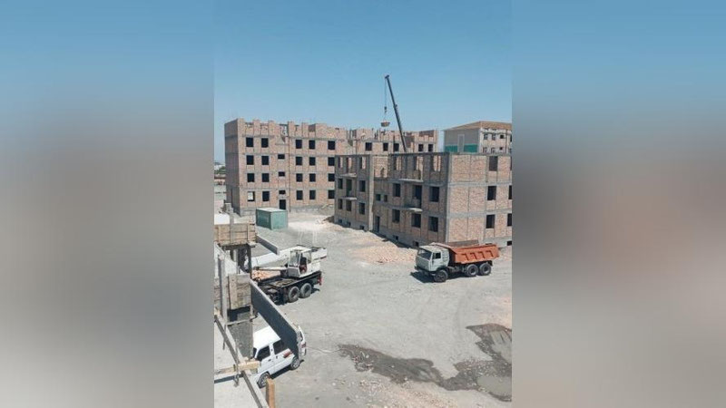 'Тошкентда ноқонуний бино ва иншоотлар демонтаж қилинмоқда'ning rasmi