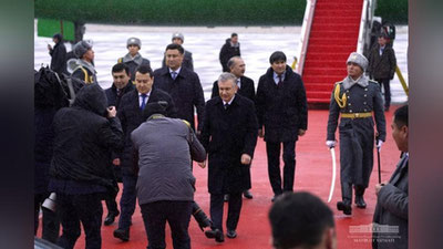 'O`zbekiston Prezidenti Ostona shahriga bordi'ning rasmi