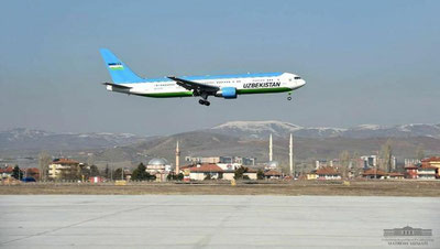 'Prezident Samarqandga jo`nab ketdi'ning rasmi