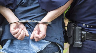 'Фуқарони шахсини аниқлаш учун ички ишлар бўлимига олиб бориш амалиётидан воз кечилади'ning rasmi