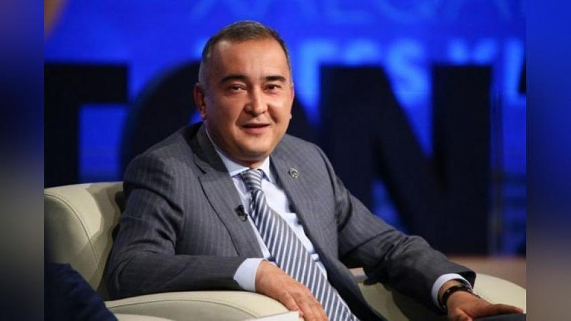 '"Пичоқни аввал ўзингга ур, оғримаса бировга!" Комил Алламжонов Ортиқхўжаевга қарши чиқди (видео)'ning rasmi
