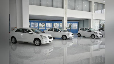 'Бир вақтнинг ўзида бир шахс 35 та автомобиль  учун шартнома тузди — UzAuto Motors'ning rasmi