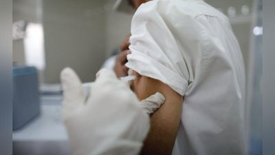 'Toshkentda 18 yoshdan kattalarni ommaviy emlash boshlanadi'ning rasmi