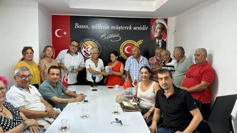 'Turkiyada jurnalist Olimjon O`sarovning kitobi taqdimoti o`tkazildi'ning rasmi