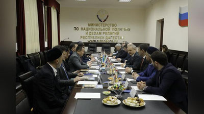 'Dog`istonda O`zbekiston turizm salohiyatini namoyish etuvchi "Imomlar yurtiga sayohat" yo`nalishidagi targ`ibot ishlari boshlandi  (foto)'ning rasmi