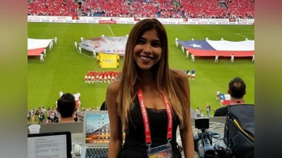 Изрображение 'БОЛЕЛЬЩИК ИЗВИНИЛСЯ ПЕРЕД ЖУРНАЛИСТКОЙ ЗА ПОЦЕЛУЙ В ПРЯМОМ ЭФИРЕ'