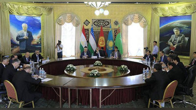 'Cho`lpon Otada tashqi ishlar vazirlari nimalarni muhokama qilishdi?  'ning rasmi