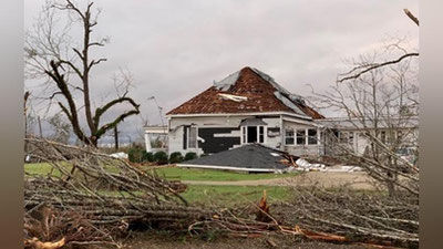 'AQShda tornado 14 kishining umriga zomin bo`ldi 'ning rasmi