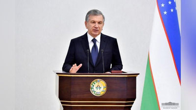 Изрображение 'Президент поручил смягчить ограничения на прогулки с детьми и использование автомобилей'