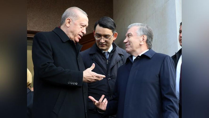 'Кўксаройда Туркия президентини расмий кутиб олиш маросими бўлиб ўтмоқда'ning rasmi