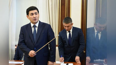 Изрображение 'Глава Узбекистана заслушал планы по увеличению объемов освоения полезных ископаемых'