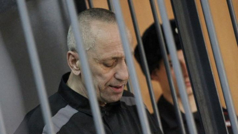 '80 дан ортиқ одамни ўлдирган "маняк" учта қотиллик иши бўйича яна 10 йилга қамалди'ning rasmi