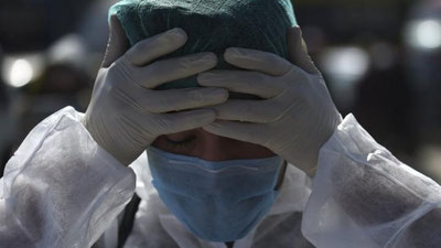 'JSST vaksina olgan odam virusni boshqalarga qo`llari orqali yuqtirish xavfi borligidan ogohlantirdi'ning rasmi