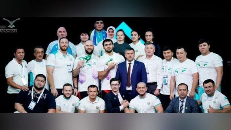 Изрображение 'Тяжелоатлеты Узбекистана завоевали 7 медалей чемпионата мира'